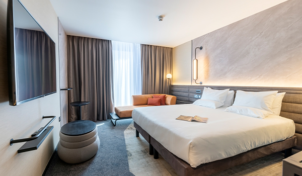 Inside one of the Novotel Paddington's Standard Rooms